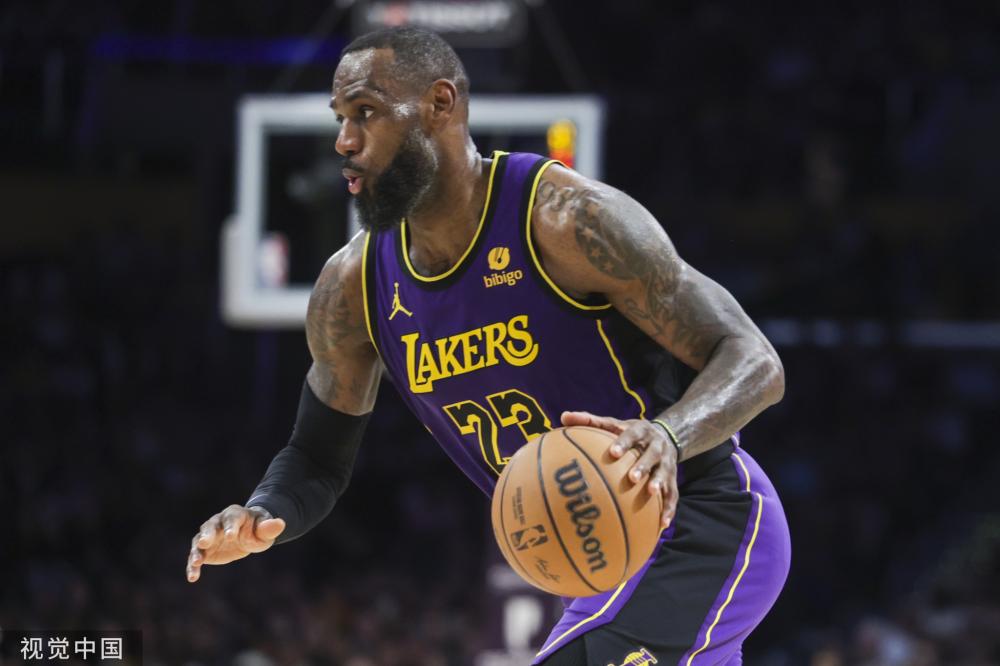 依然凭借德 依然凭借德